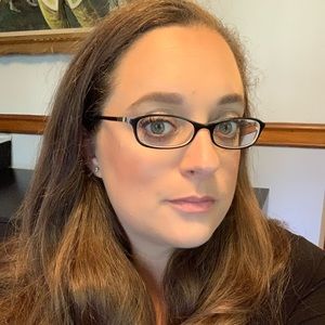 Meet your Posher, Teresa